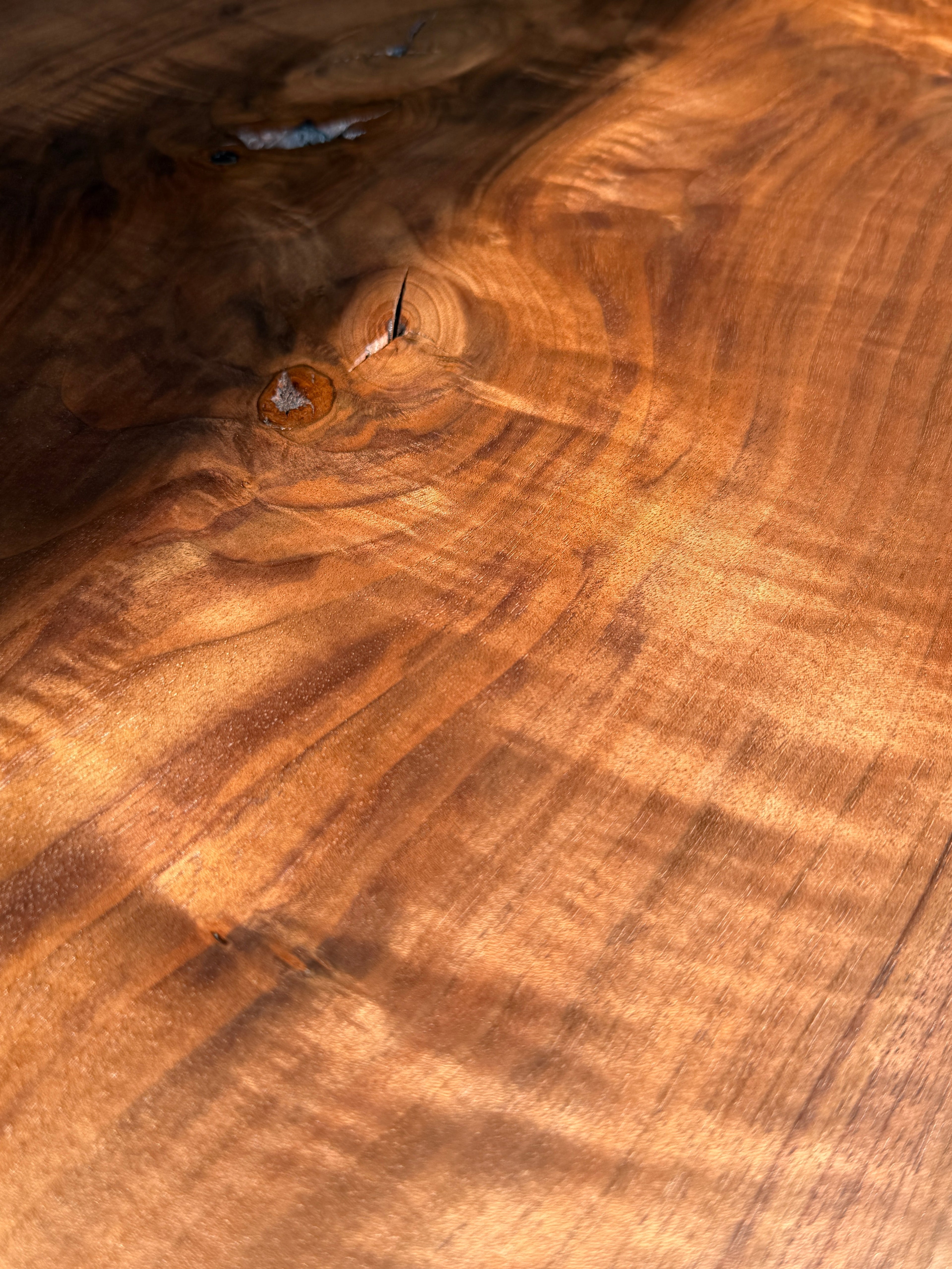 Custom Black Walnut Dining Table: What to Expect From Order to Delivery